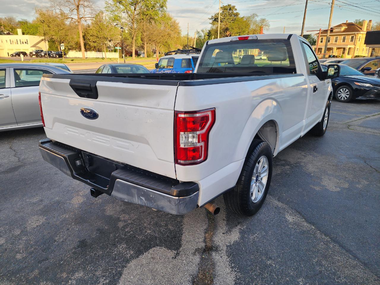 Ford F-150 XL 8-ft. Bed 2WD 2018