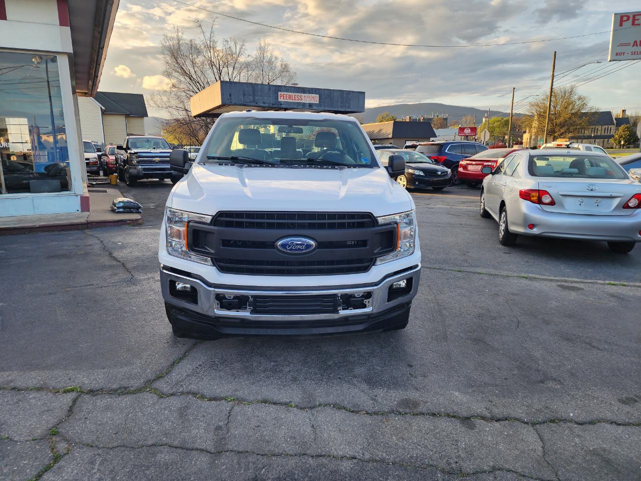Ford F-150 XL 8-ft. Bed 2WD 2018