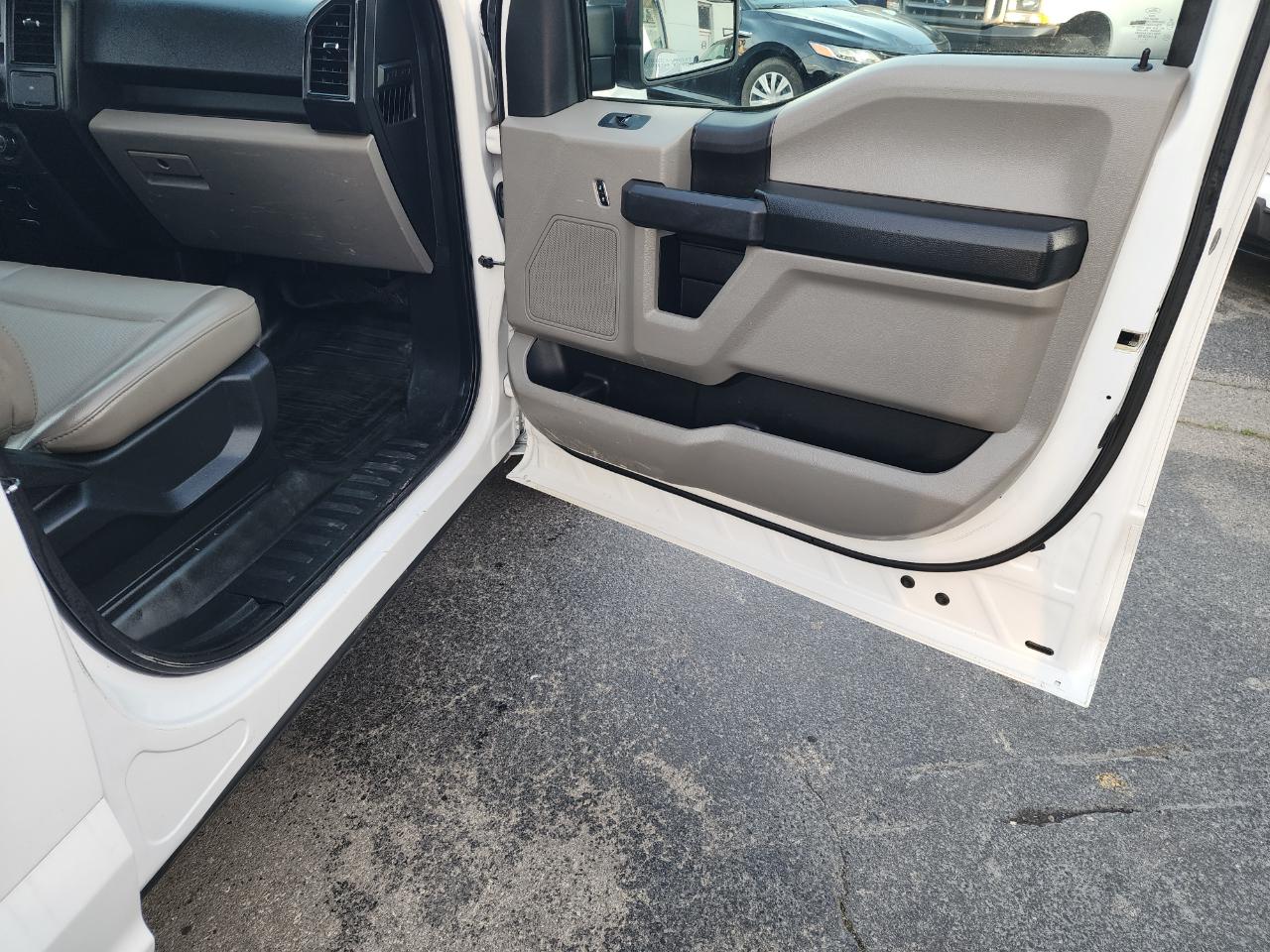 Ford F-150 XL 8-ft. Bed 2WD 2018