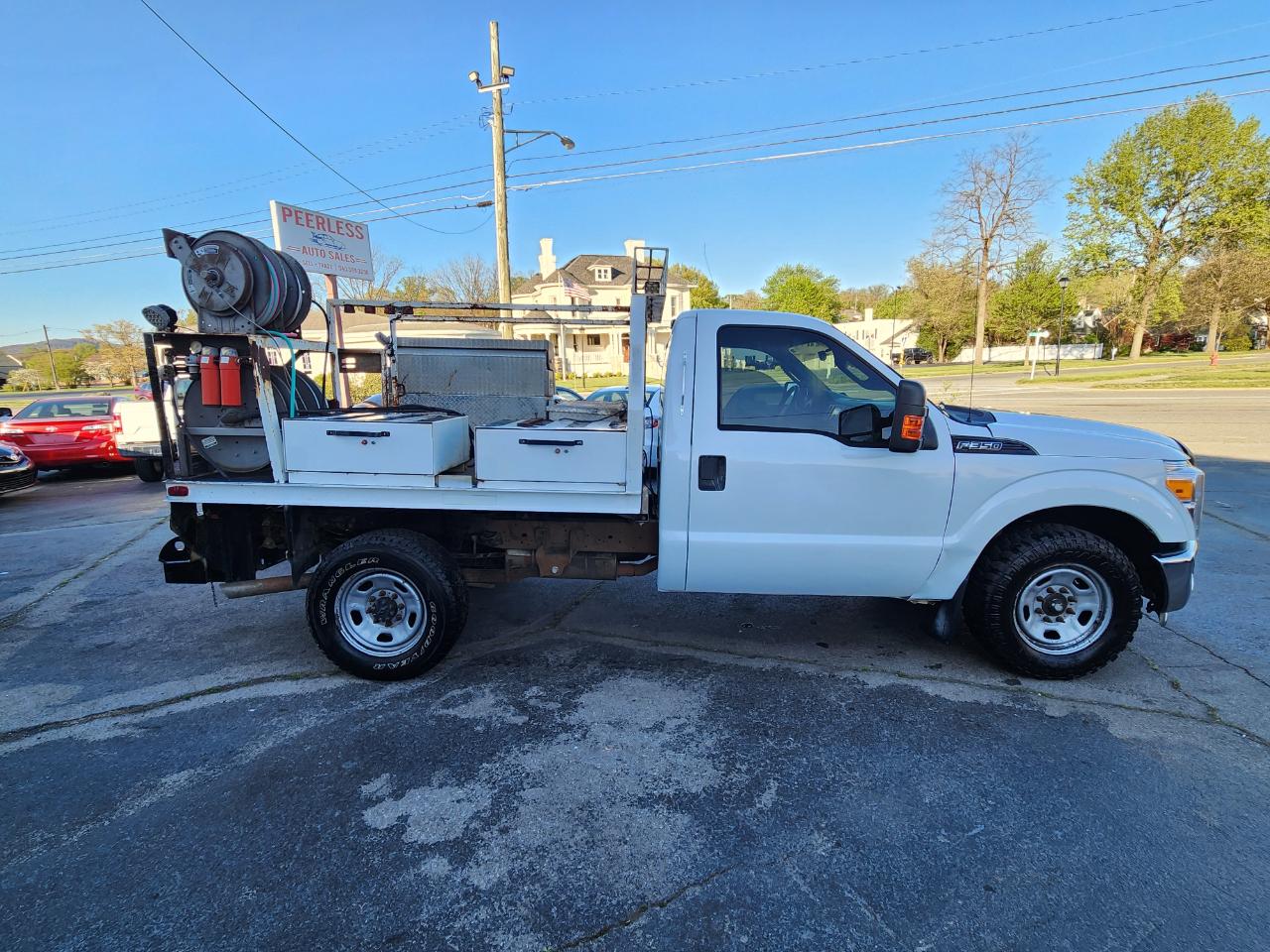 Ford F-350 SD XL 2WD 2011