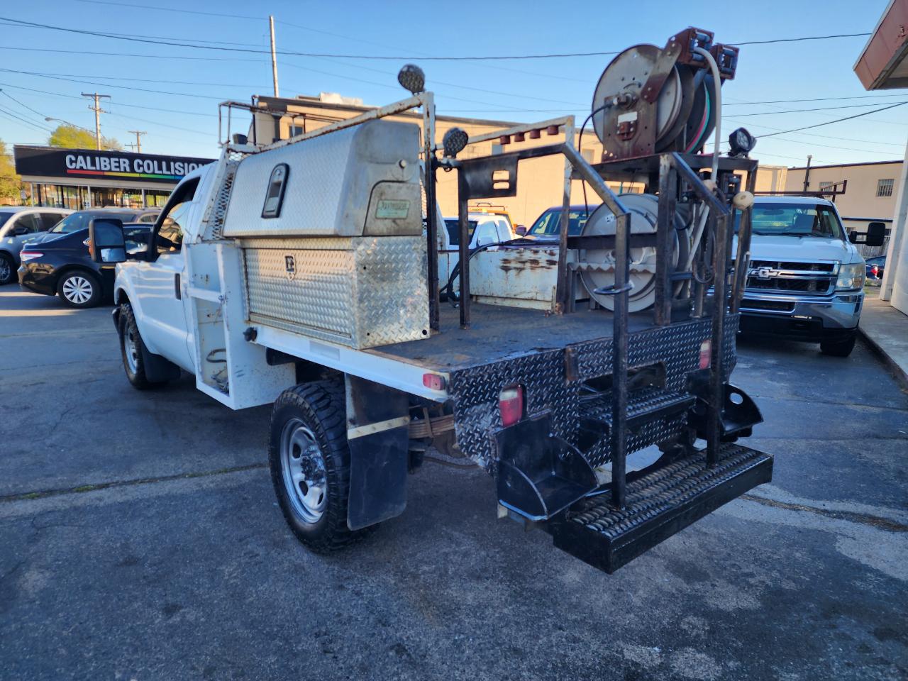 Ford F-350 SD XL 2WD 2011