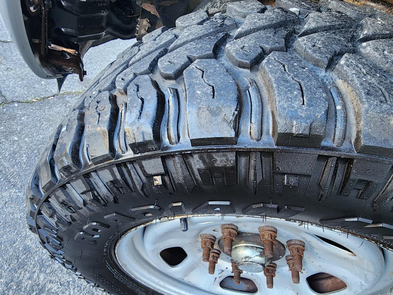 Ford F-350 SD XL 2WD 2011