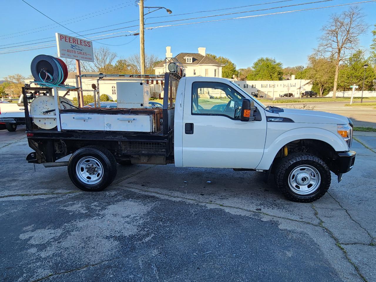 Ford F-350 SD XL 4WD 2011