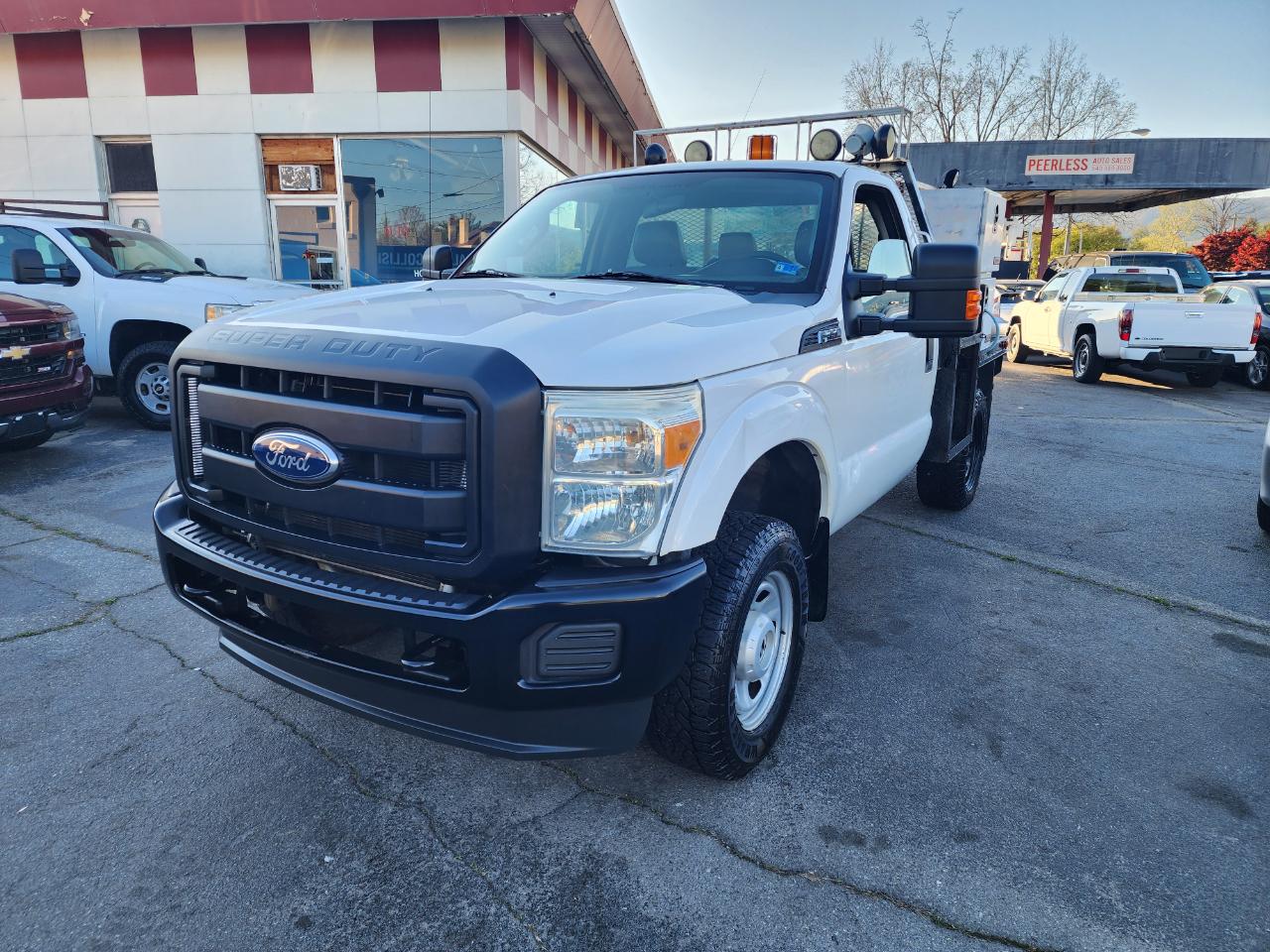 Ford F-350 SD XL 4WD 2011