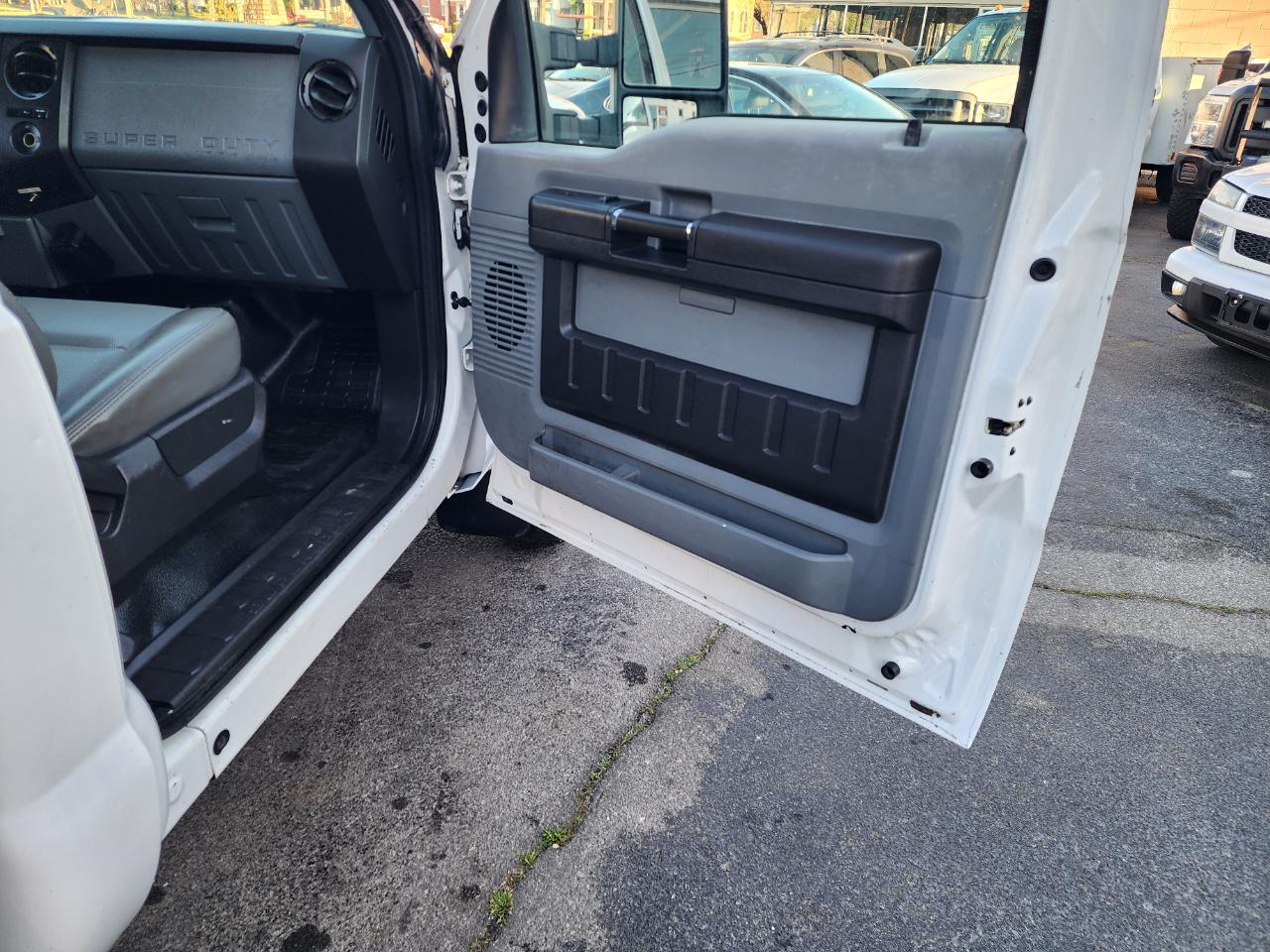 Ford F-350 SD XL 4WD 2011