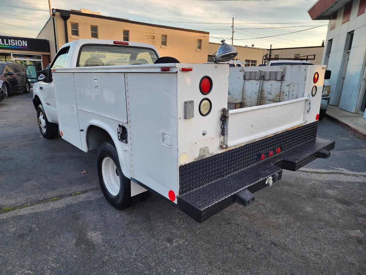 Ford F-350 SD XL 4WD DRW 2003