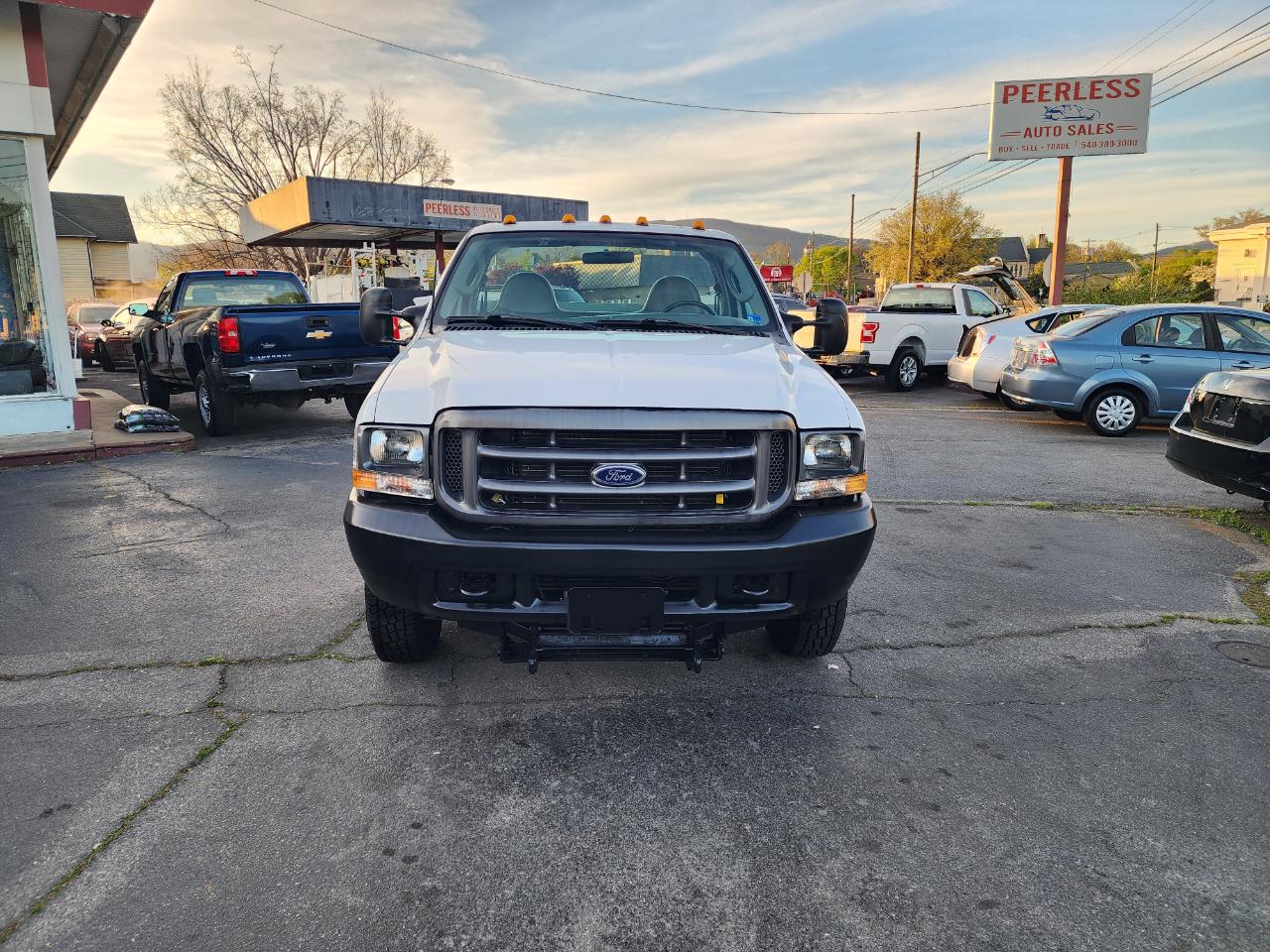 Ford F-350 SD XL 4WD DRW 2003