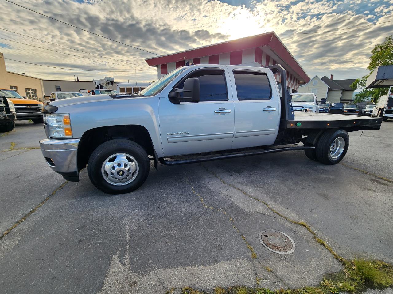 Chevrolet Silverado 3500HD LT Crew Cab 4WD 2014