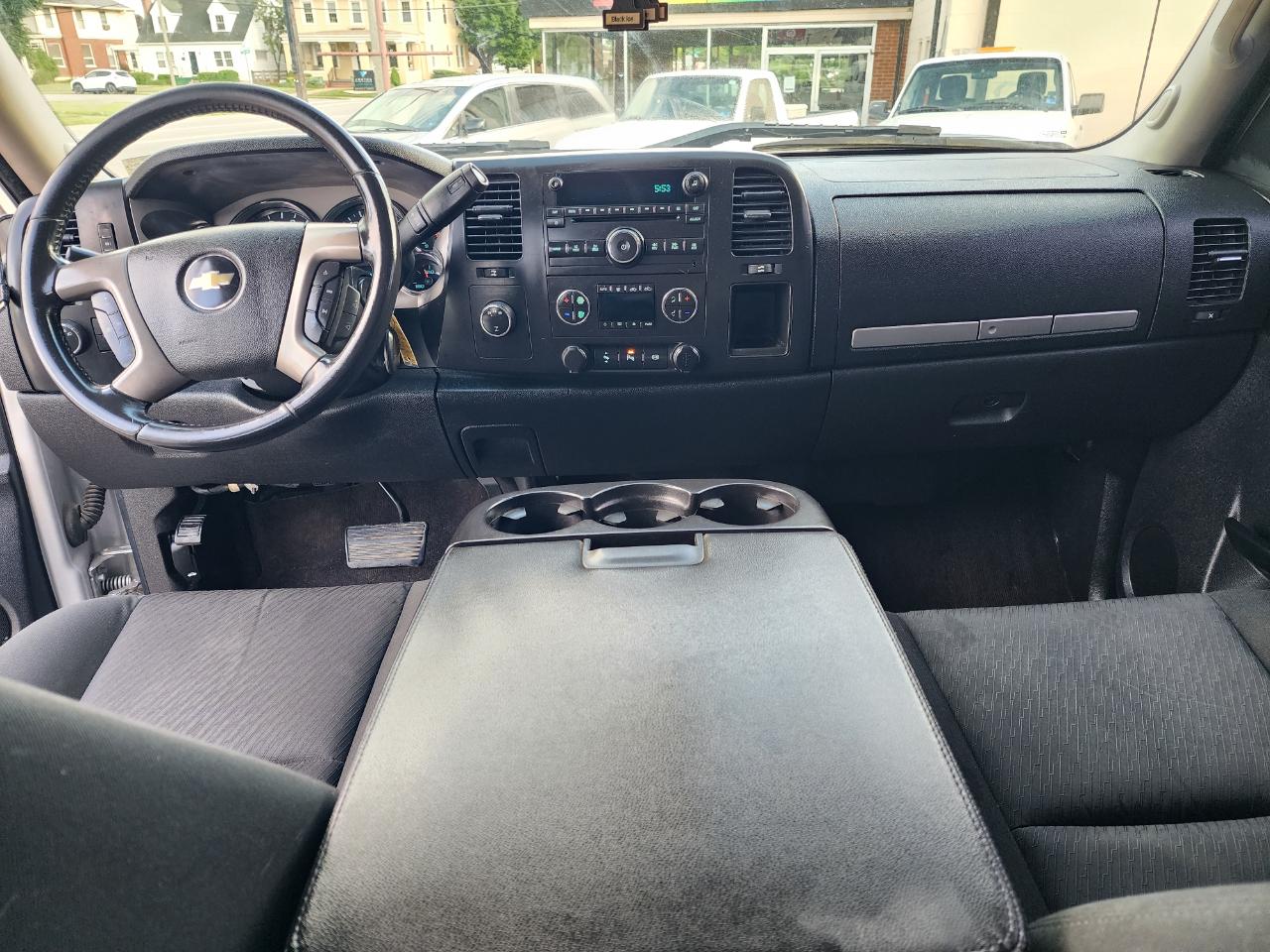 Chevrolet Silverado 3500HD LT Crew Cab 4WD 2014