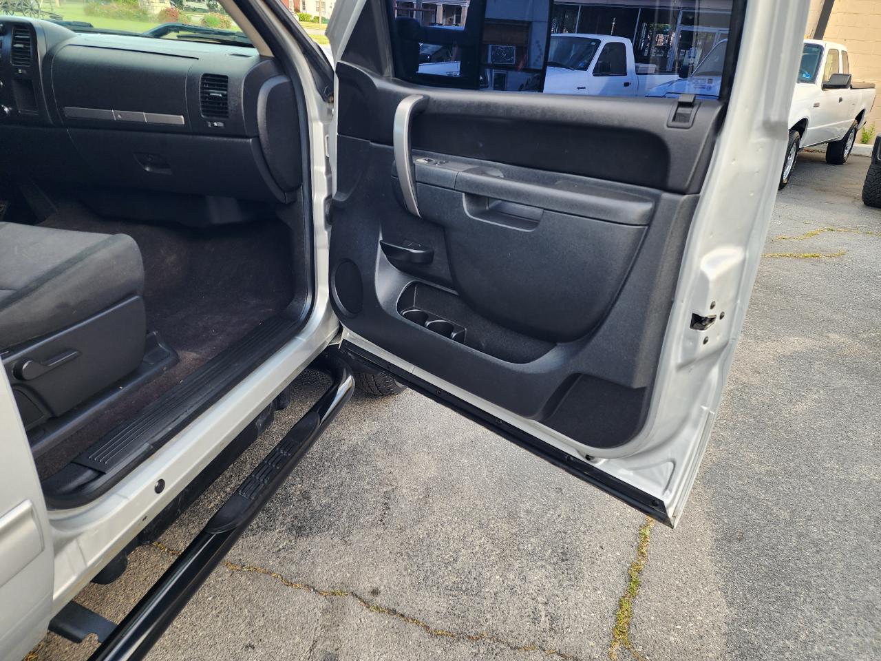 Chevrolet Silverado 3500HD LT Crew Cab 4WD 2014