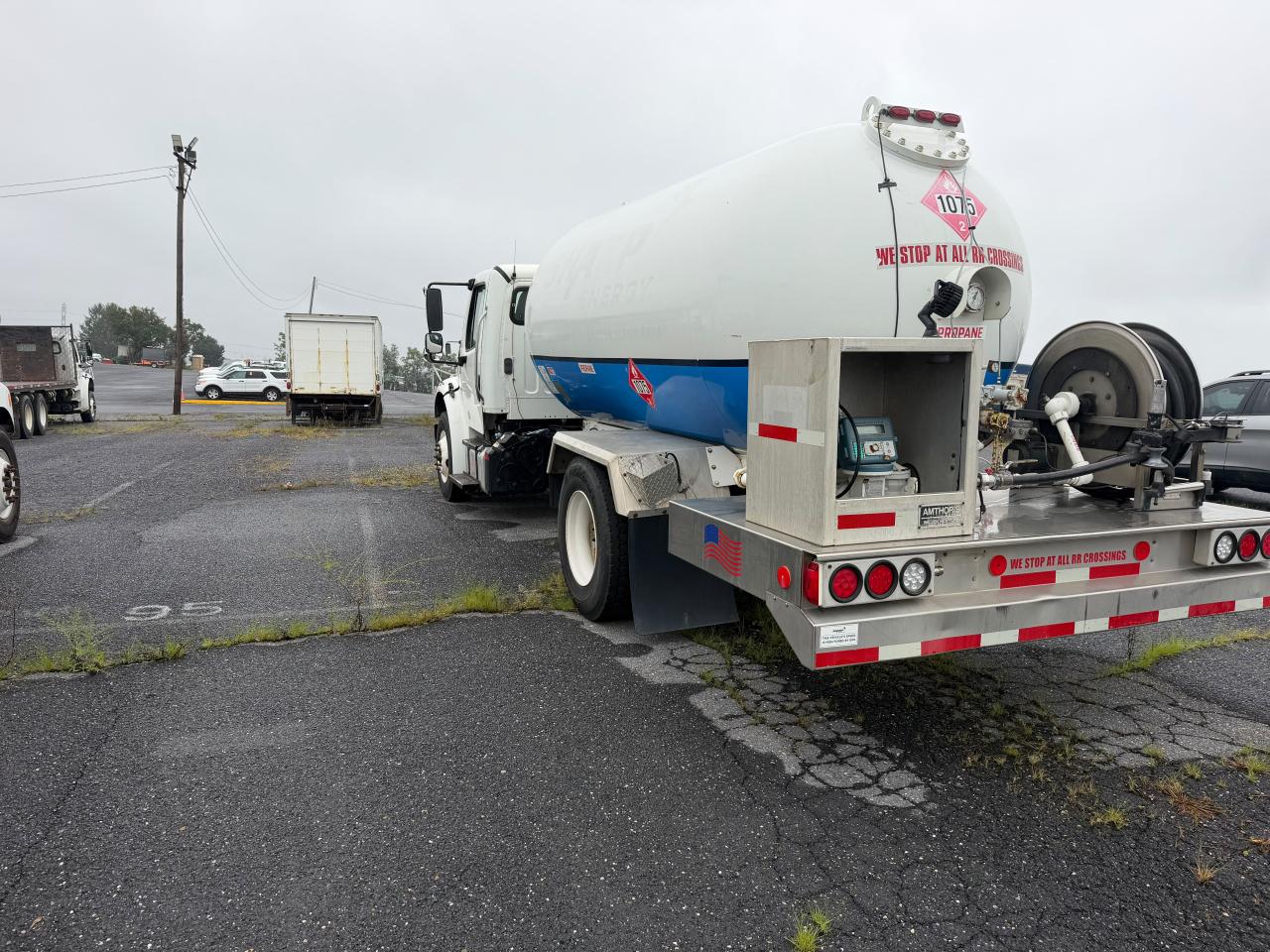 Freightliner M2-106  2016