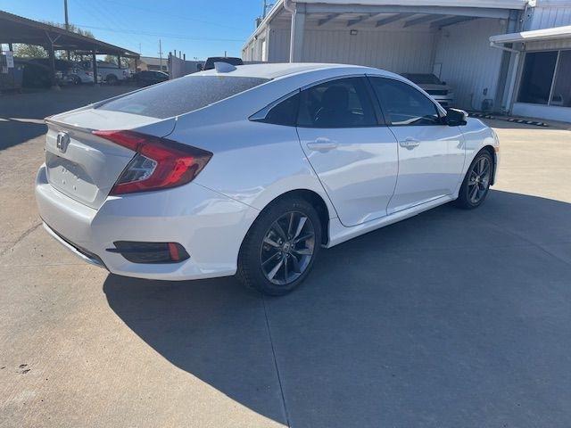 Honda Civic EX Sedan CVT 2021