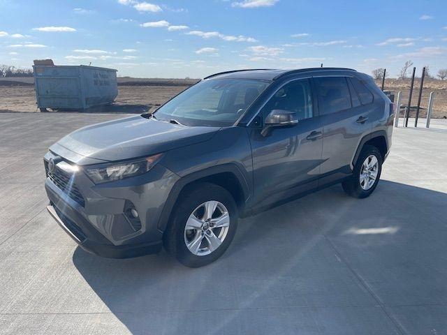 Toyota RAV4 XLE AWD 2021