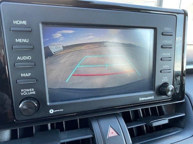 Toyota RAV4 XLE AWD 2021