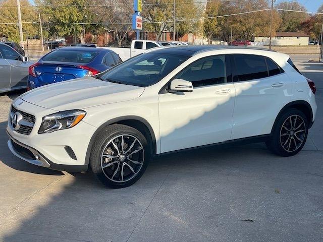 Mercedes-Benz GLA-Class GLA250 4MATIC 2017