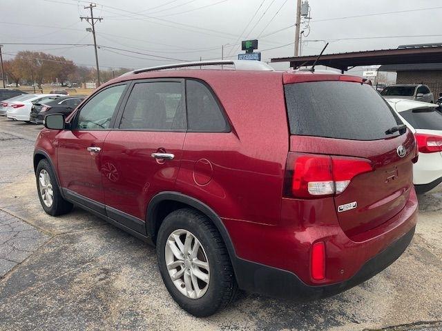 Kia Sorento LX 2WD 2015