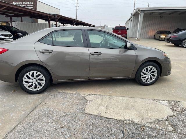 Toyota Corolla L CVT 2019