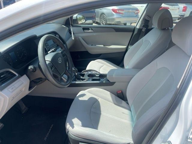 Hyundai Sonata SE 2016