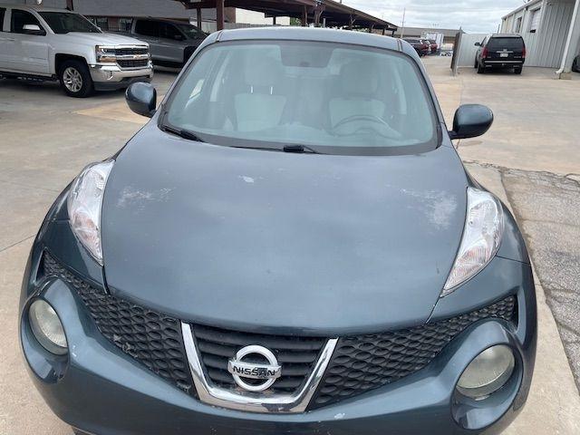 Nissan Juke S FWD 2013