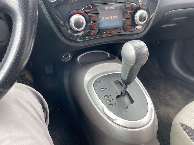 Nissan Juke S FWD 2013