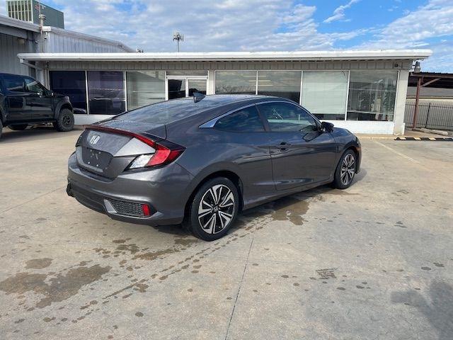 Honda Civic EX-T Coupe 6M 2017