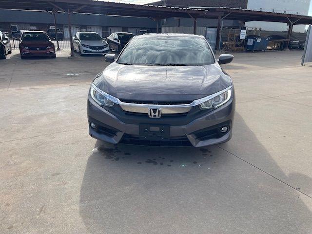 Honda Civic EX-T Coupe 6M 2017