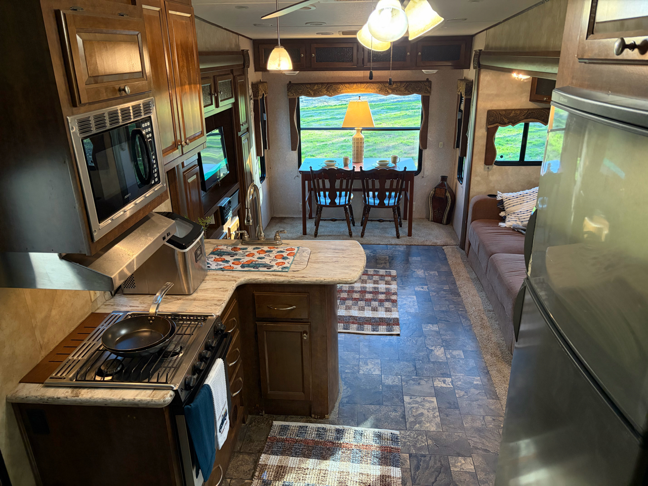 Forest River Chaparral  2013