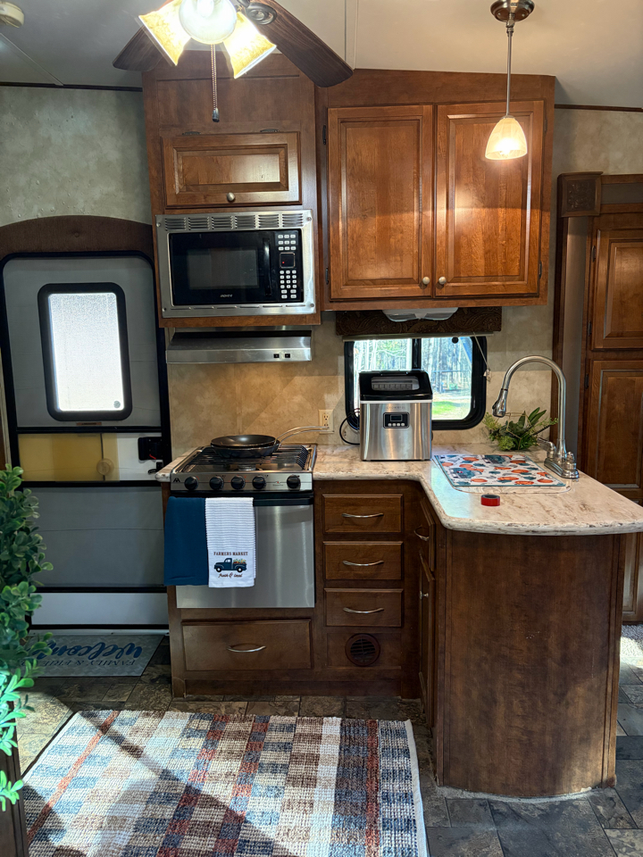 Forest River Chaparral  2013