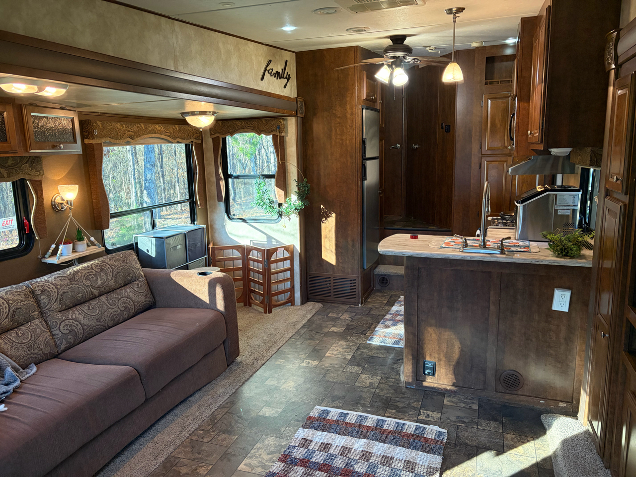 Forest River Chaparral  2013