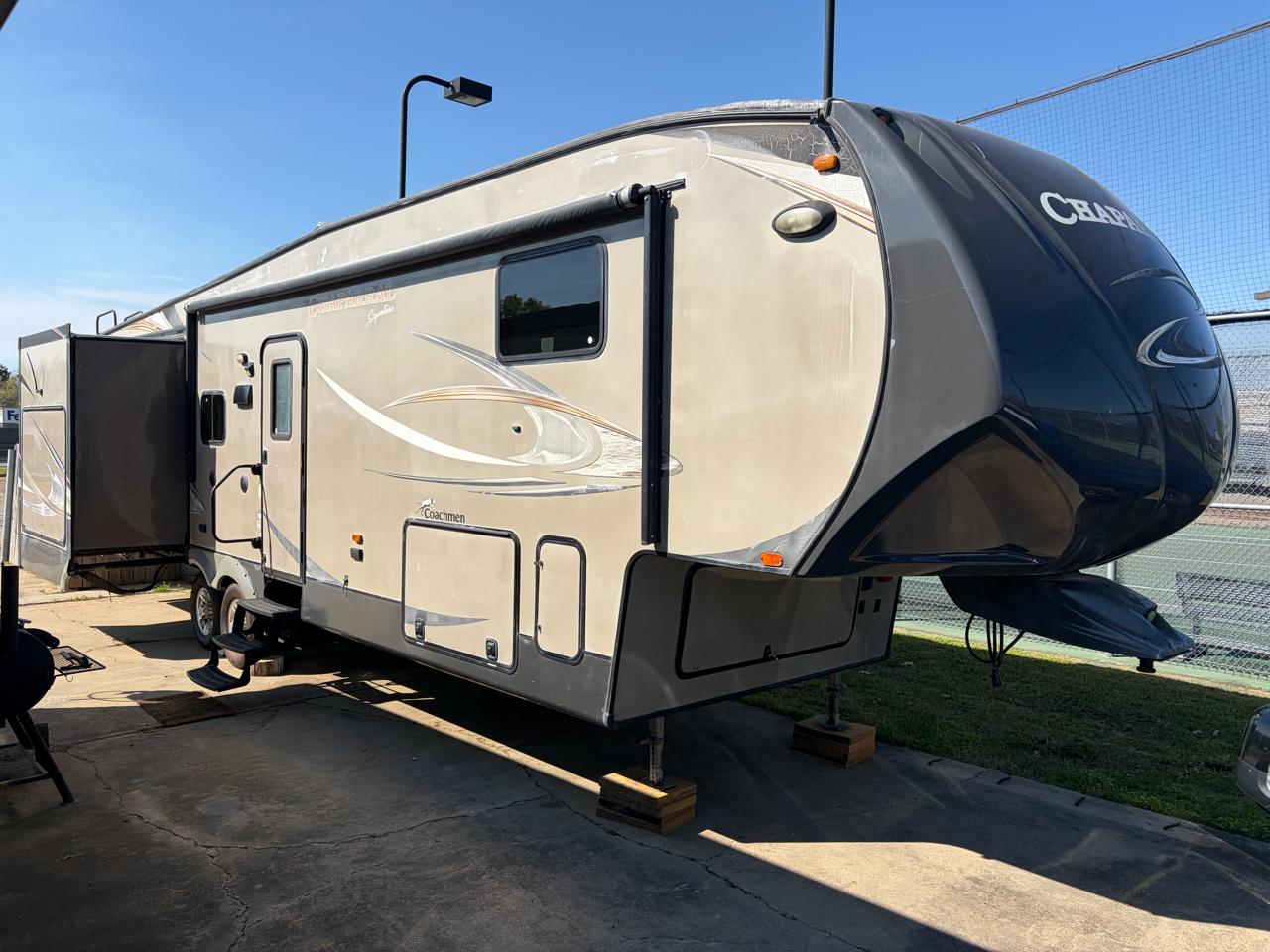 Forest River Chaparral  2013