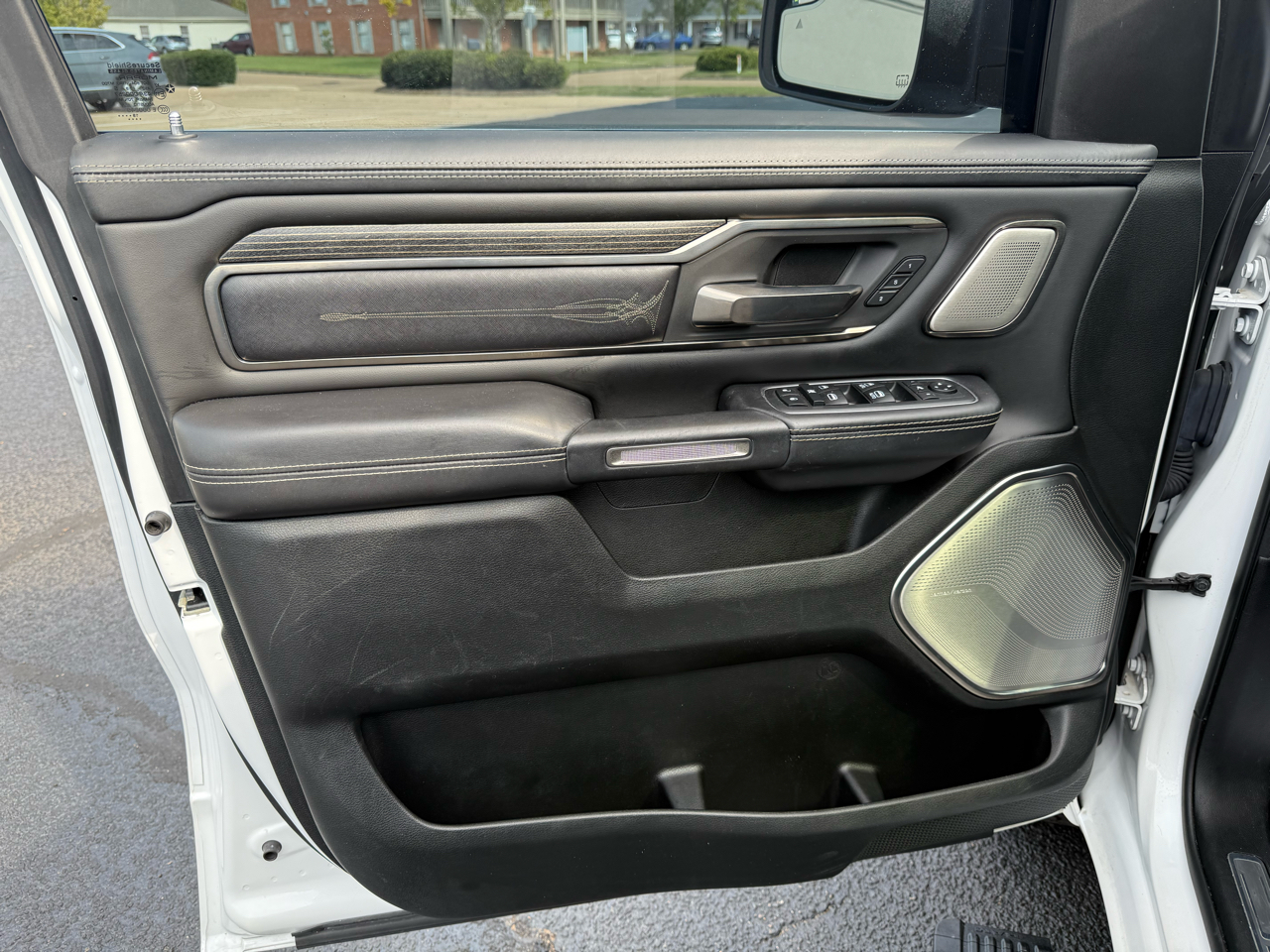 RAM 1500 Limited Crew Cab SWB 4WD 2020