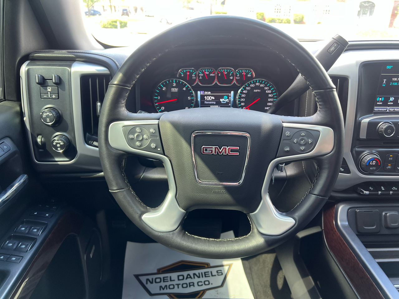 2017 Gmc Sierra 1500 SLT photo 17