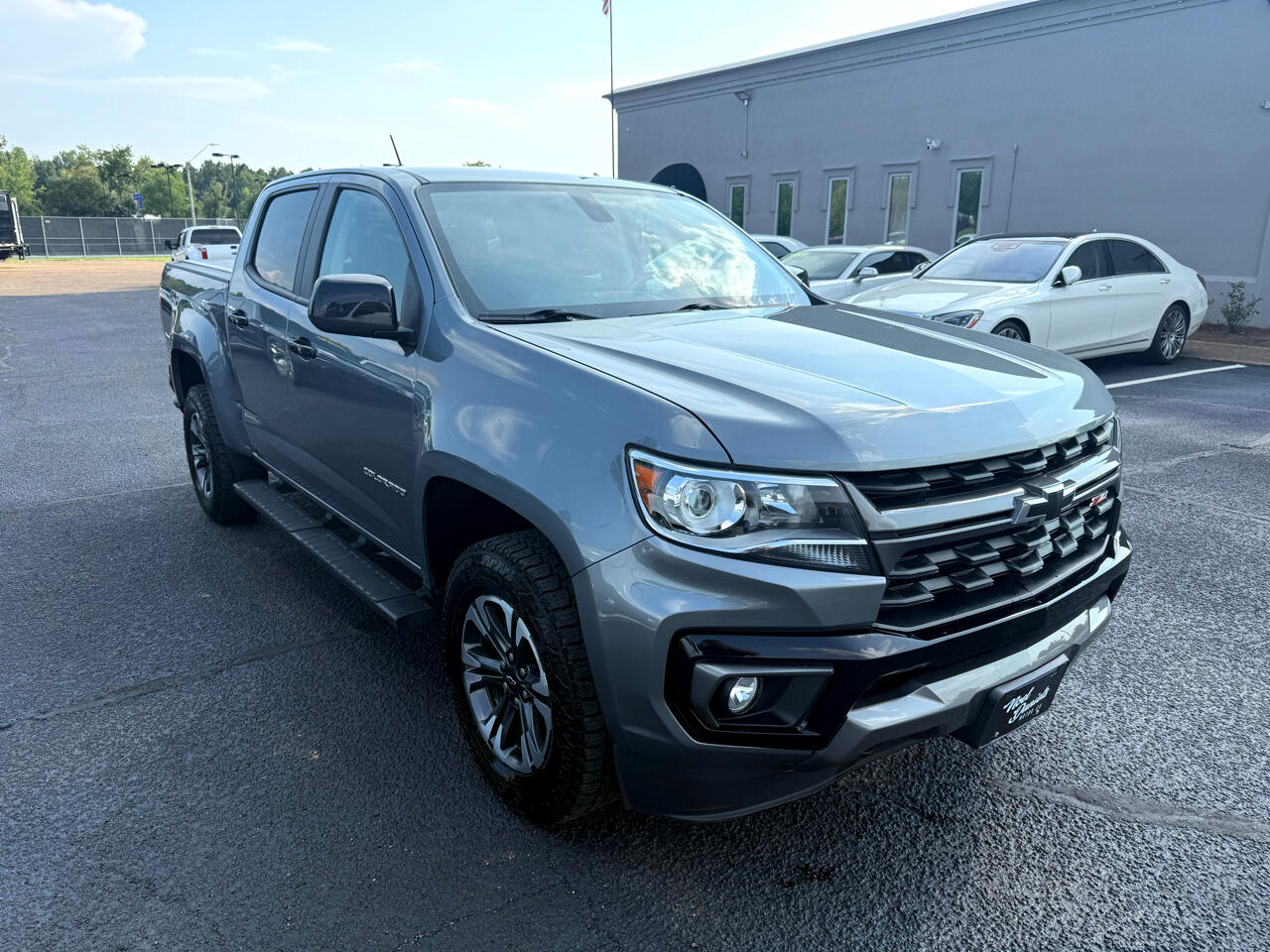 2022 Chevrolet Colorado Z71 photo 3