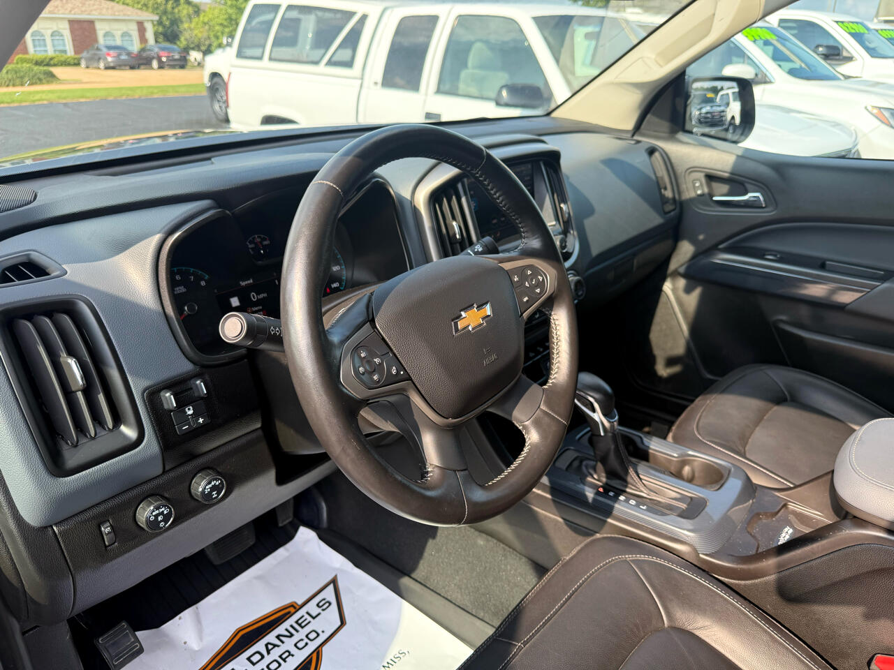 2022 Chevrolet Colorado Z71 photo 7