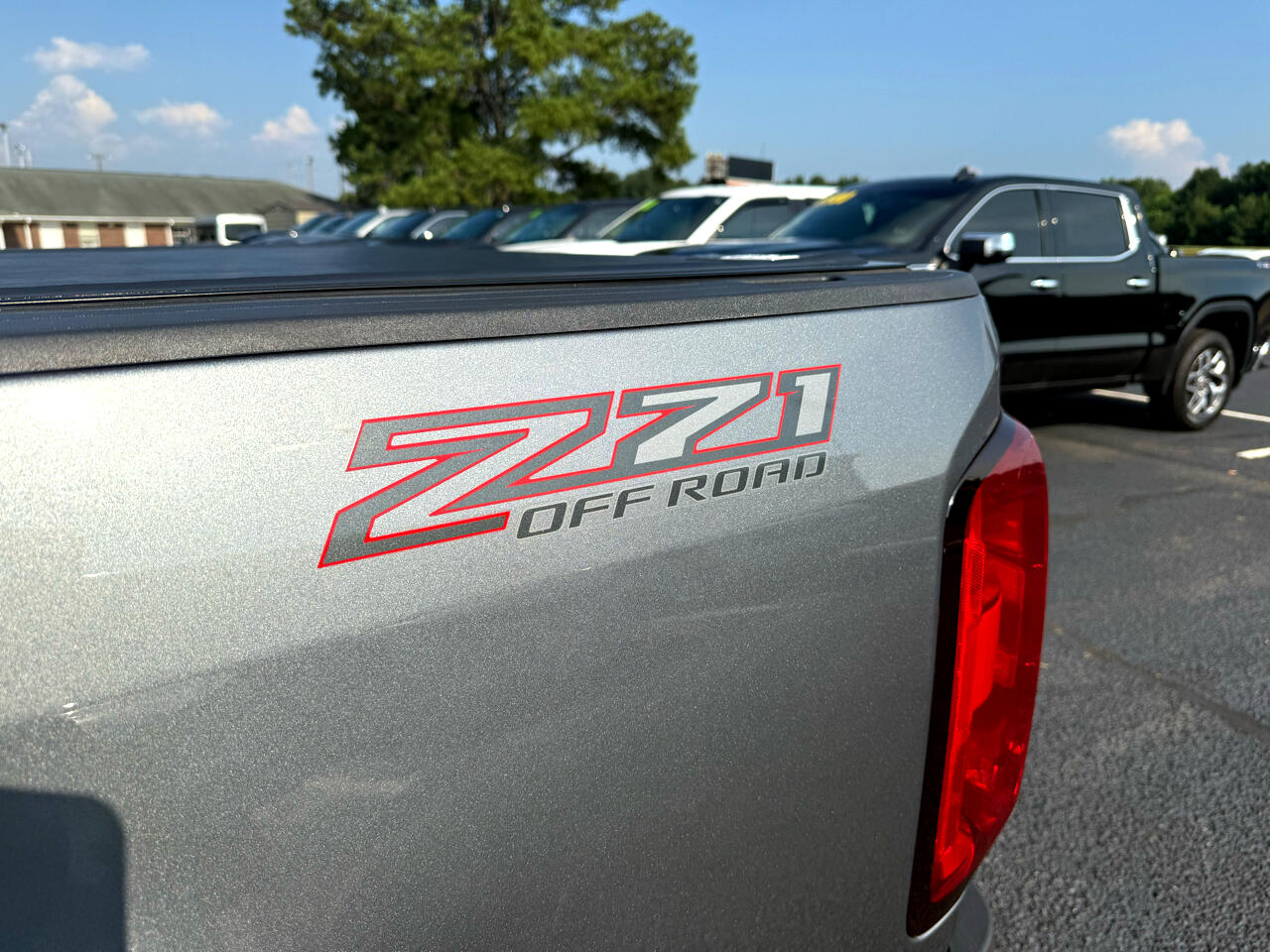 2022 Chevrolet Colorado Z71 photo 19