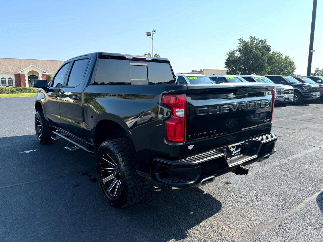 2021 Chevrolet Silverado 1500 RST photo 4