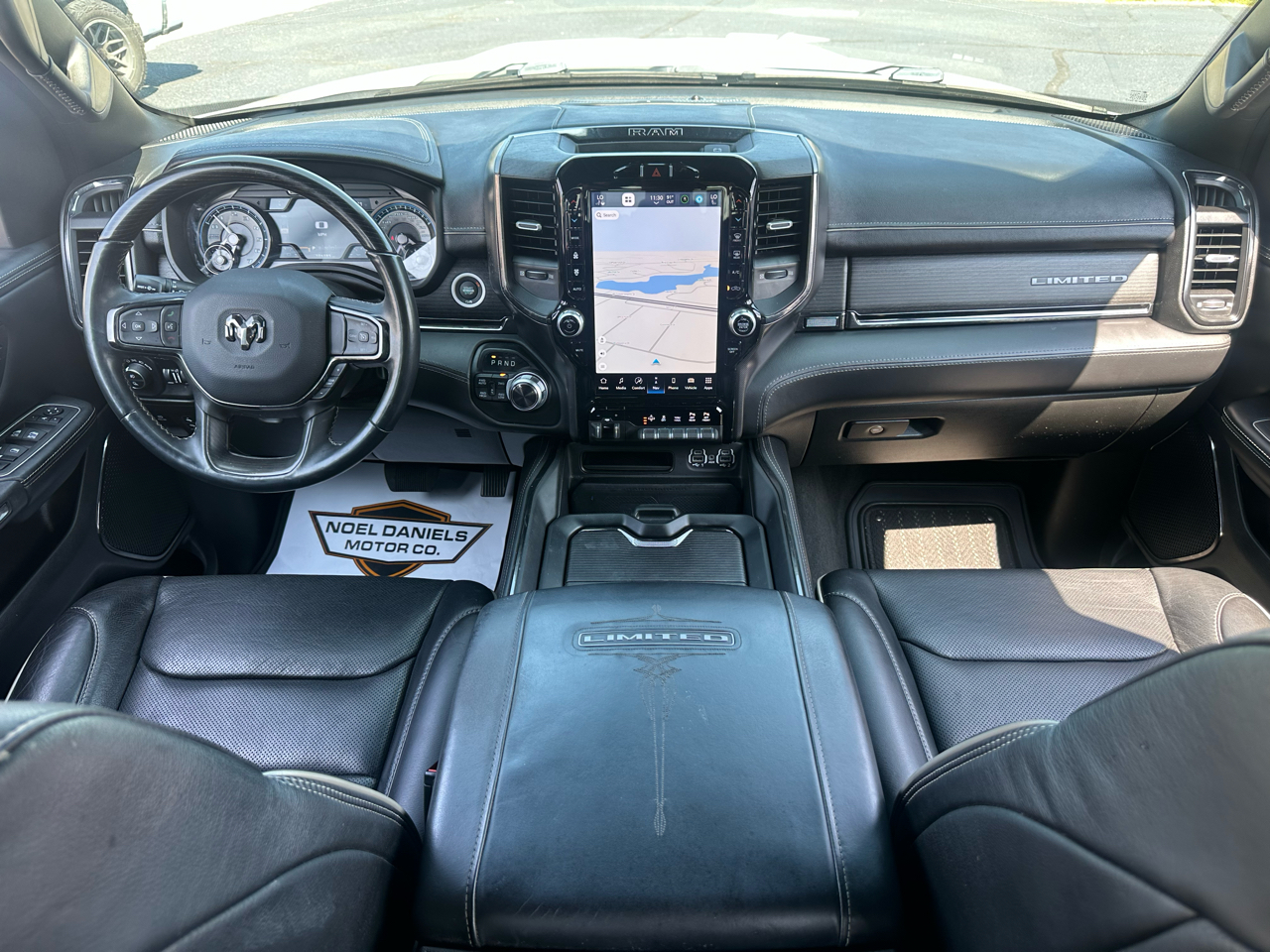 RAM 1500 Limited Crew Cab SWB 4WD 2022