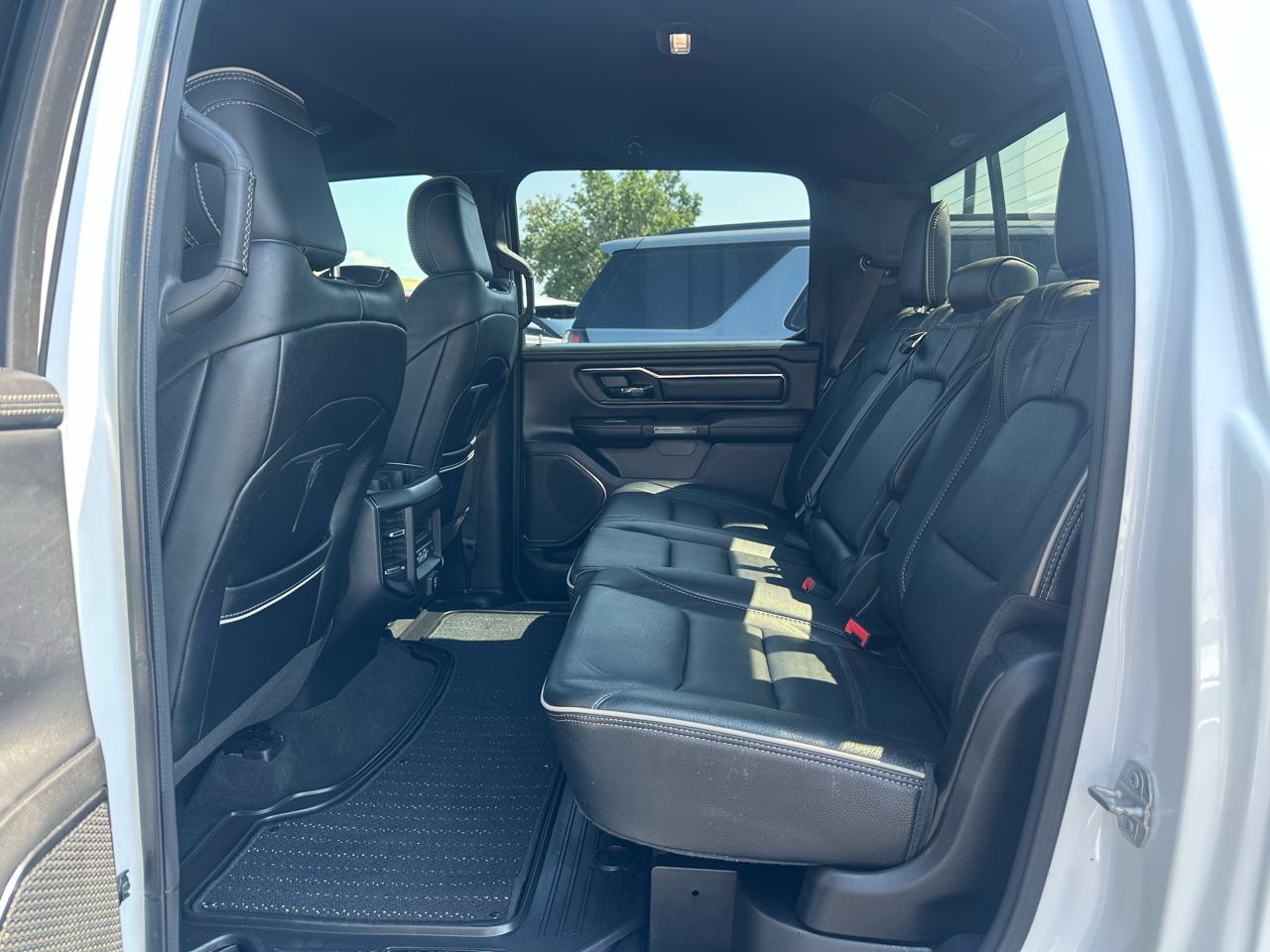 RAM 1500 Limited Crew Cab SWB 4WD 2022