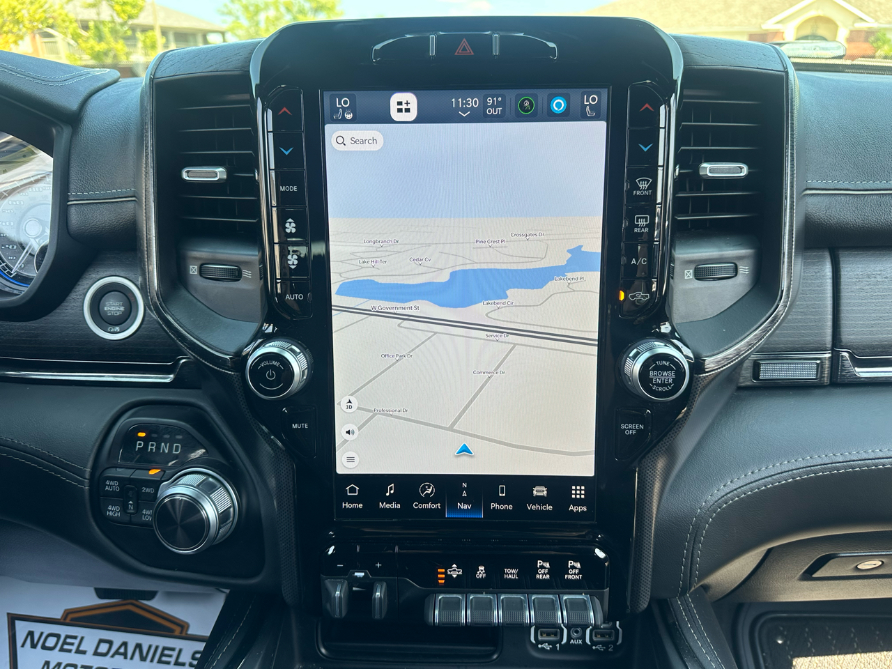 RAM 1500 Limited Crew Cab SWB 4WD 2022