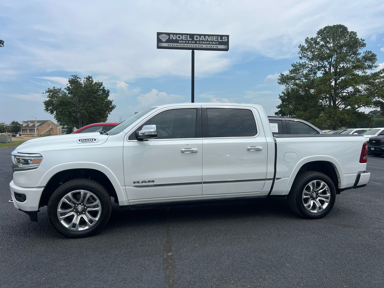 2022 RAM 1500 Limited Crew Cab SWB 4WD