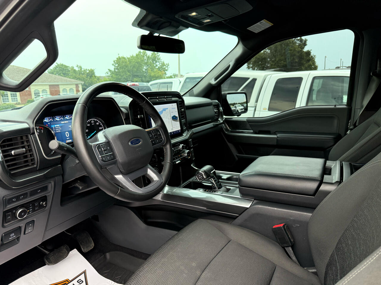2023 Ford F-150 XLT photo 7