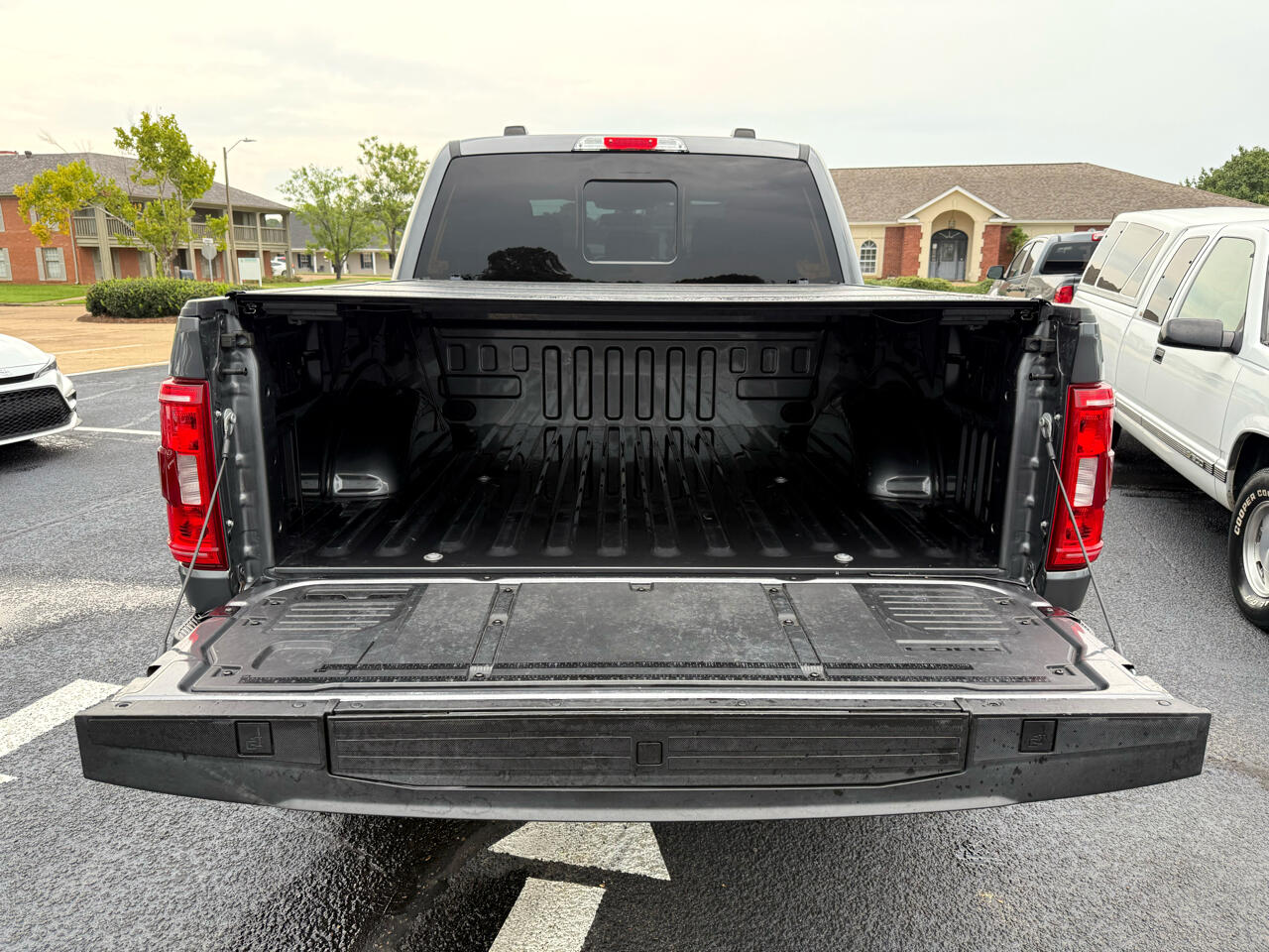 2023 Ford F-150 XLT photo 17