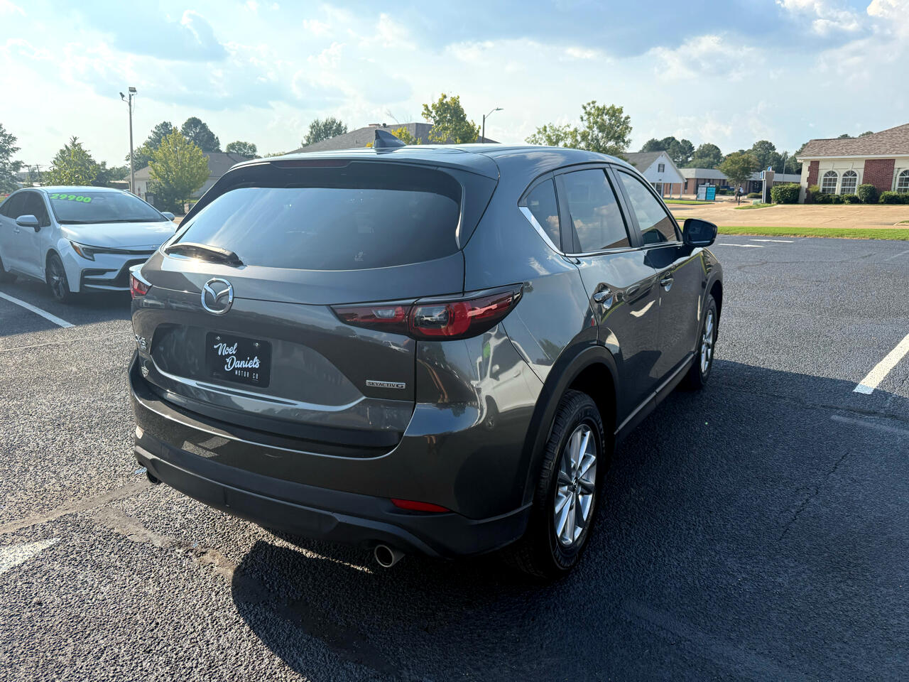 2023 Mazda CX-5 Preferred photo 3