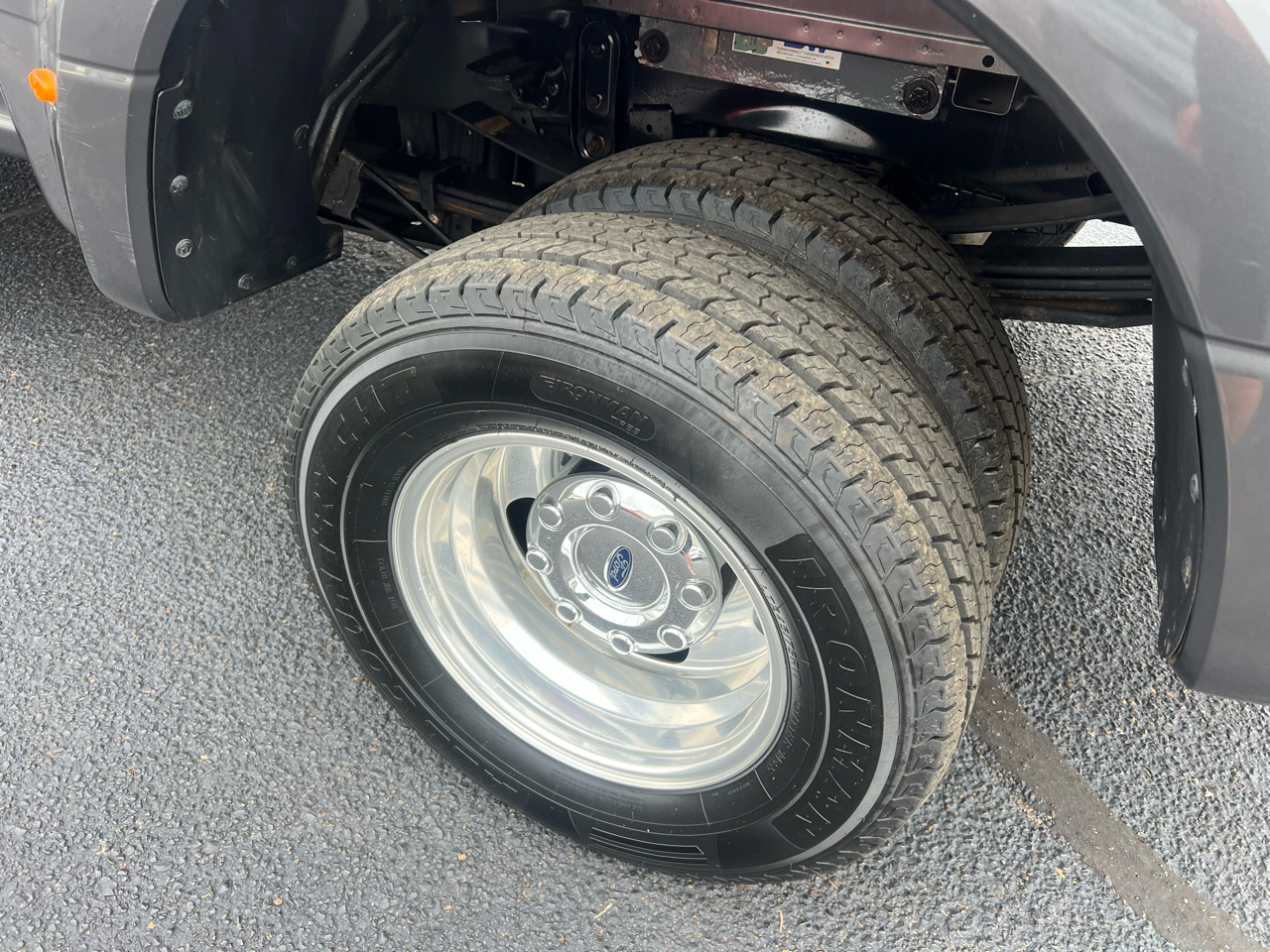 Ford F-350 SD Lariat Crew Cab Long Bed DRW 4WD 2017