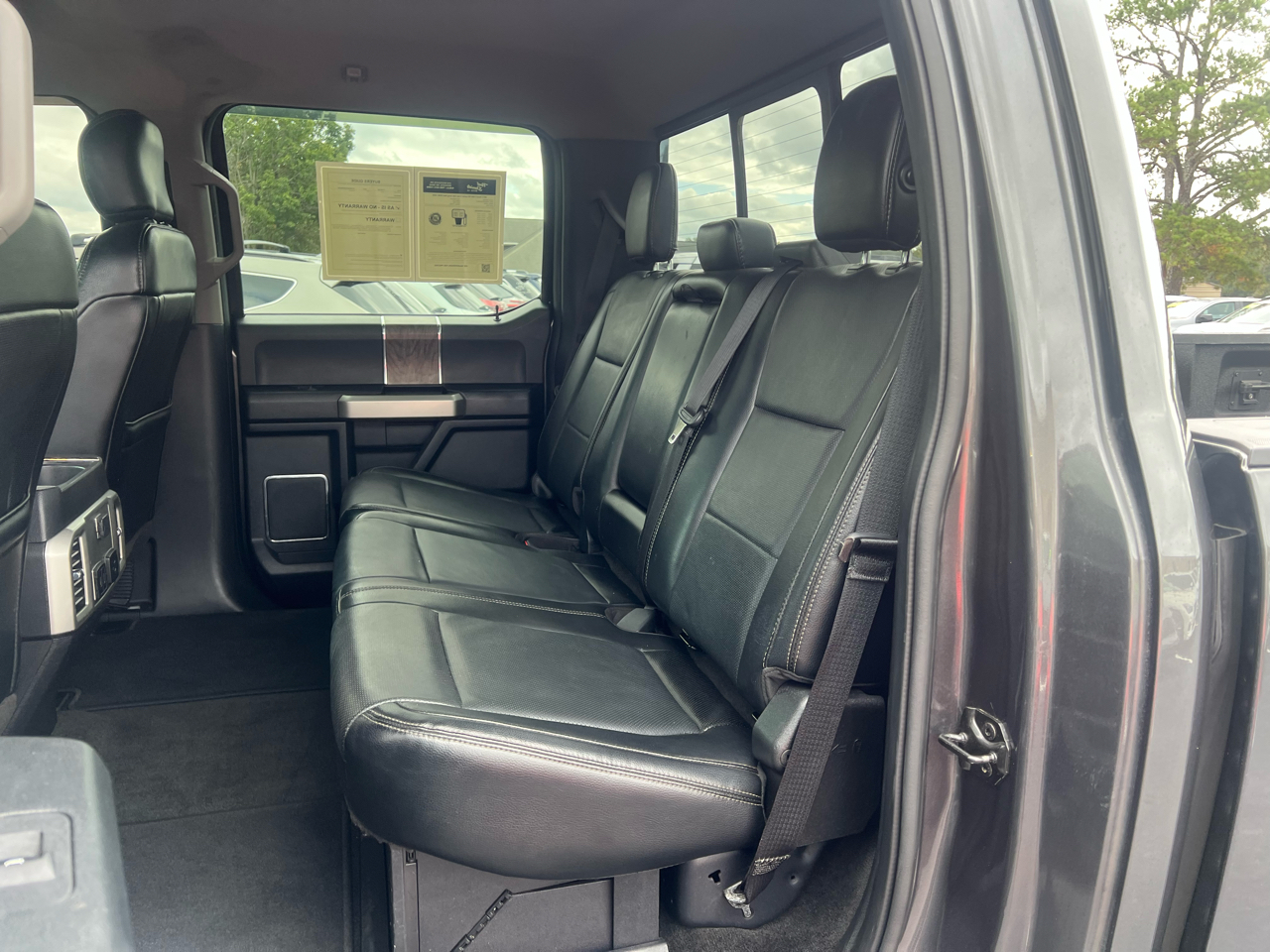 Ford F-350 SD Lariat Crew Cab Long Bed DRW 4WD 2017