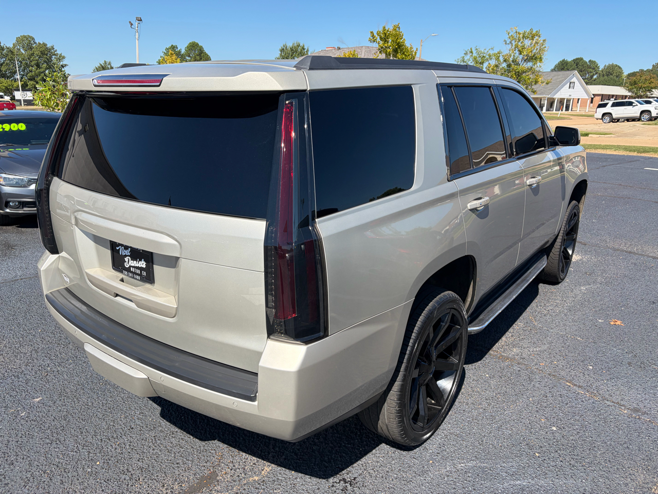 2017 Gmc Yukon SLT photo 5