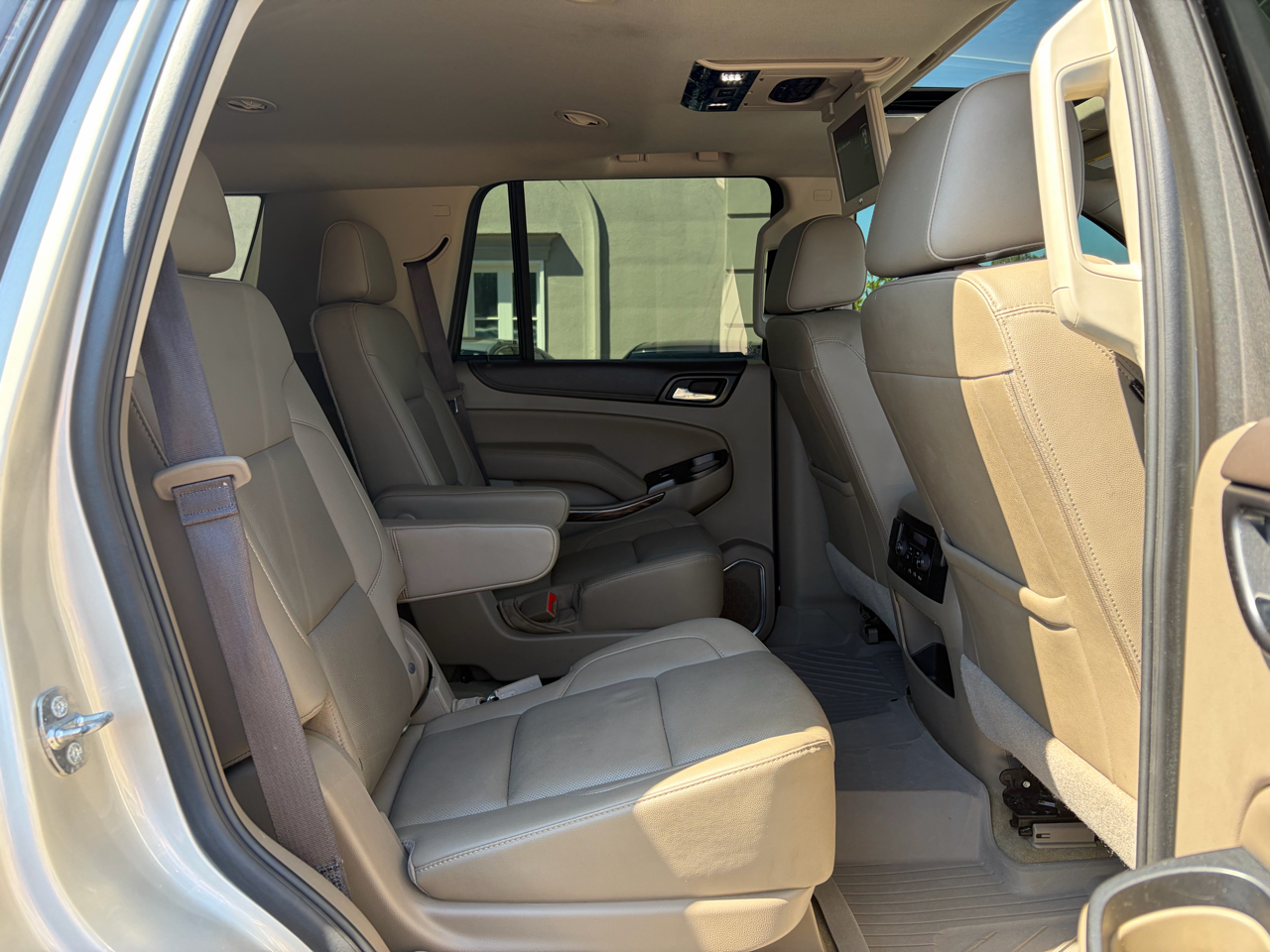 2017 Gmc Yukon SLT photo 10