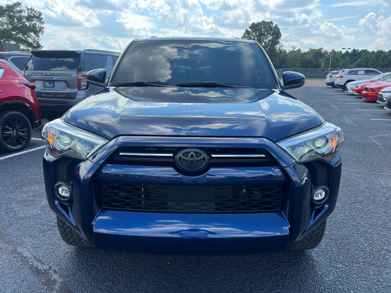 2023 Toyota 4Runner SR5 photo 2