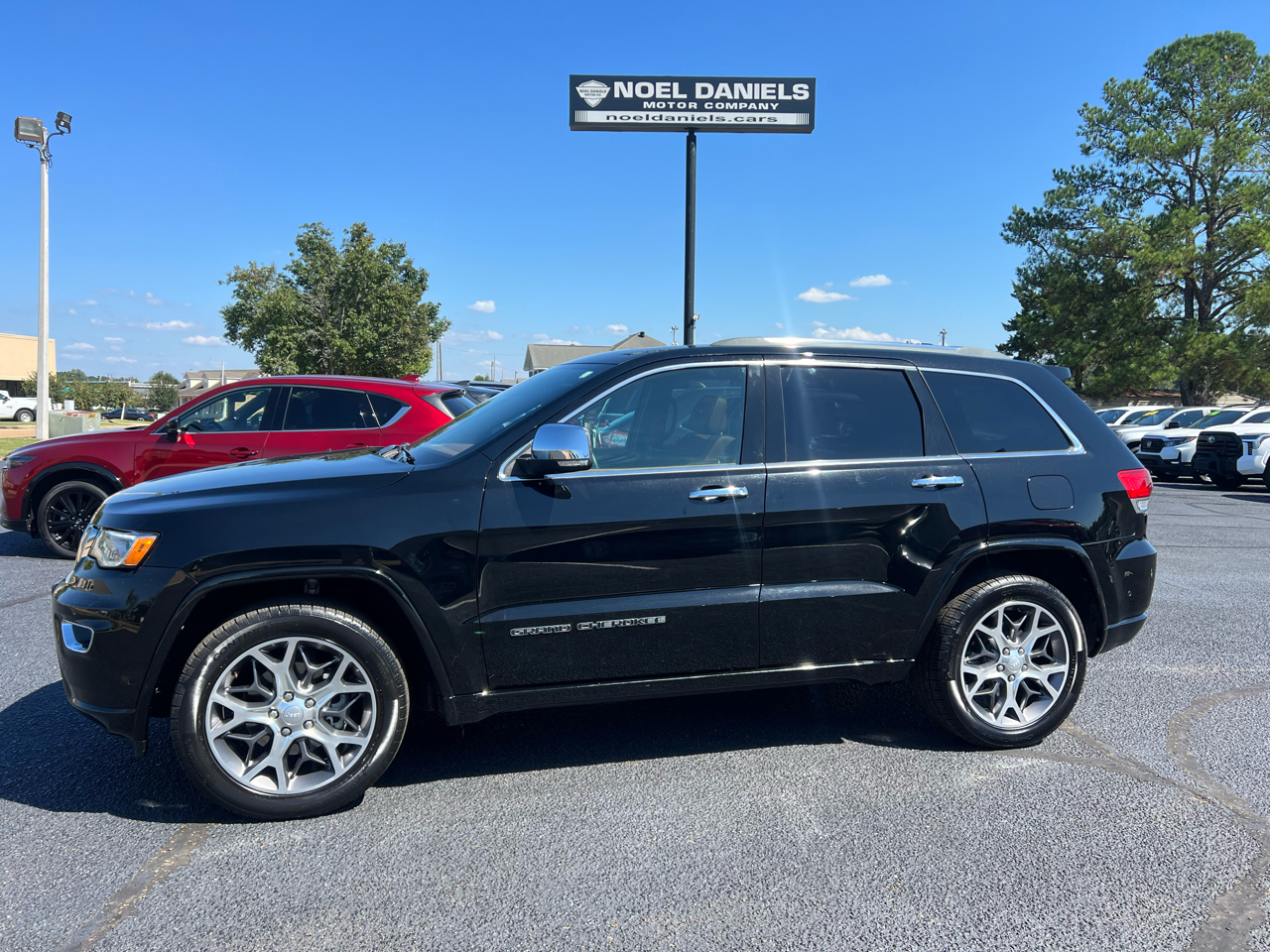 2020 Jeep Grand Cherokee Overland 2WD