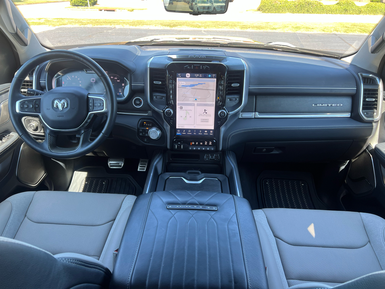 RAM 1500 Limited Crew Cab SWB 4WD 2024